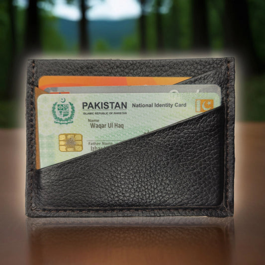 Noble Sky Blue: Leather Card Holder