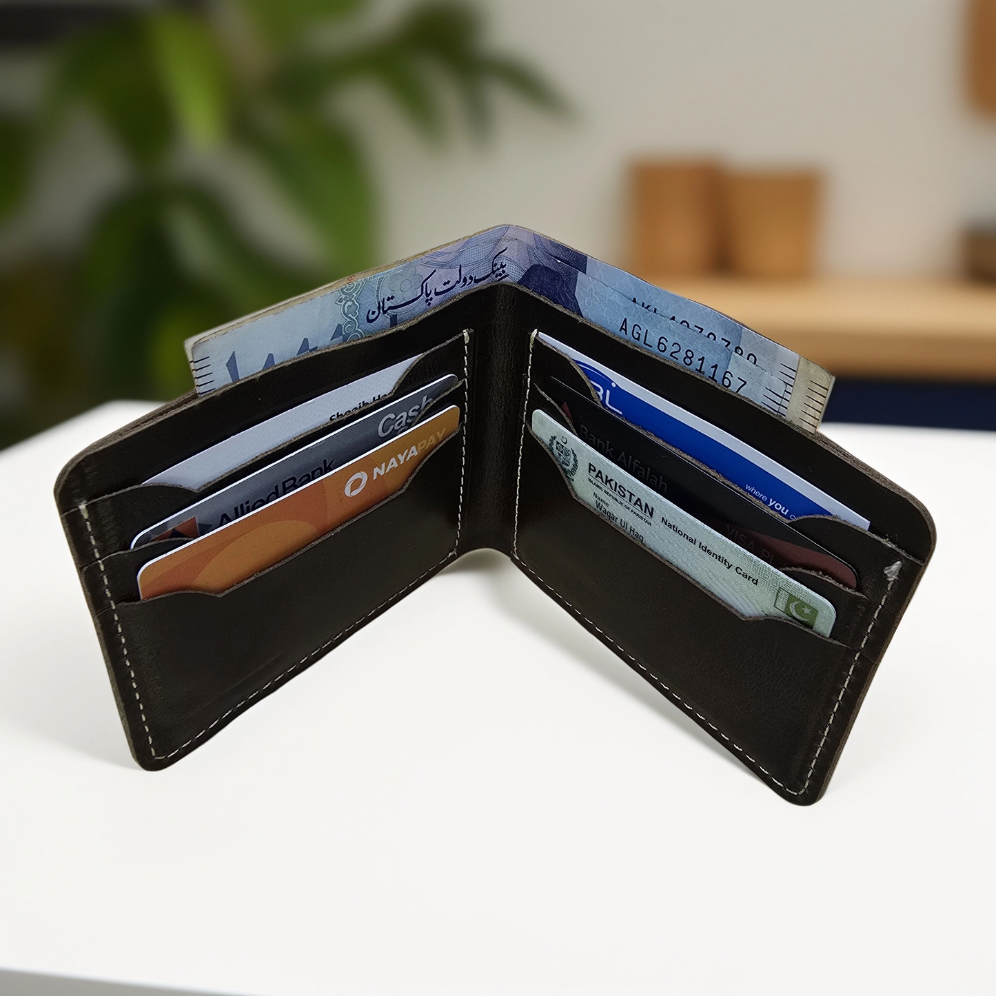 Tan Brown Leather Bi-Fold Wallet